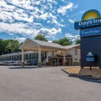 Travelodge by Wyndham Charles Town - Harpers Ferry, хотел в Чарлс Таун