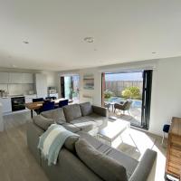 3 Middlecombe - Luxury Apartment at Byron Woolacombe, only 4 minute walk to Woolacombe Beach!