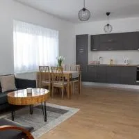 Apartman Ena, hotel di Bjelovar