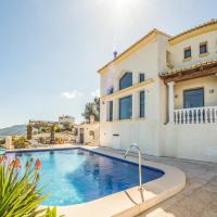 Stunning Home In Ador With Wifi, 3 Bedrooms And Swimming Pool