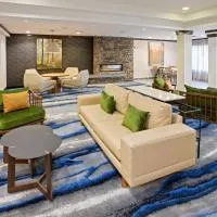 Fairfield Inn & Suites by Marriott Elizabethtown، فندق في إليزابيث تاون