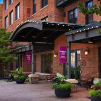 Residence Inn Minneapolis Downtown at The Depot, hotel di Mill District, Minneapolis