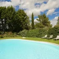 Bastide Magnolia - Gite et chambres d 'hôtes, Roussillon - 2 nuits minimum, hotel em Roussillon