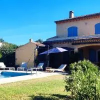 Chambre et petit déjeuner, hotel u gradu Sérignan-du-Comtat