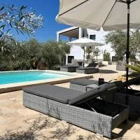 Casa de Olivos - Unique Apartments - Adult Only, hotel Traiguerában