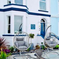 Hotel No5 Beach front with Free Private Car Park, hotel in Llandudno