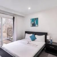 Harmony Home Near University of Waterloo, מלון בווטרלו