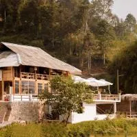 Le Chalet Homestay, hótel í Bắc Hà