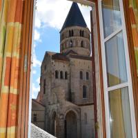 Hotel de Bourgogne, hotel i Cluny