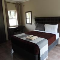 2 Bed Apt with en-suite and kitchenette - 2066，哈拉雷哈拉雷國際機場 - HRE附近的飯店