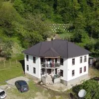 Sim Guesthouse, hotel em Sım