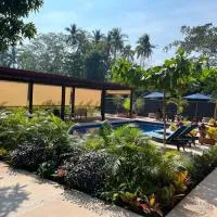 Zihuatanejo में, होटल Natura Hotel & Villas