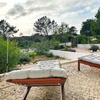 Olive Tree Sunset View - V3 luxo vista mar, Hotel in Aljezur