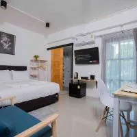 Laewan Guesthouse, hótel í Baan Tai