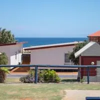 シースプレー ビーチ ホリデー パーク（Seaspray Beach Holiday Park）、ドンガラのホテル