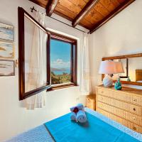 Villetta A Schiera Caprifogli, Hotel in Baja Sardinia