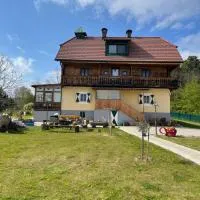 Uriges Bauernhaus mit Blick auf Graz, Hotel in Graz