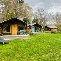 Rendes Glamping, hotelli kohteessa Balatonrendes