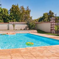 Stunning Apartment In Ocquerre With 3 Bedrooms, Wifi And Outdoor Swimming Pool