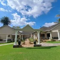 Longtom Farm Guesthouse, hotel i Lydenburg