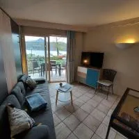 L'Appart du Lac, Plage Privée, hotel i Duingt