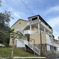 Villa Stanišić، فندق في Boreti