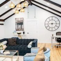 Cowry Acres - 11 Acre Enchanted Retreat, Hot Tub, hotell sihtkohas New Hope