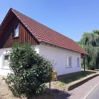 Ferienhaus Wehretal - auf separatem Grundstück, hôtel à Langenhain