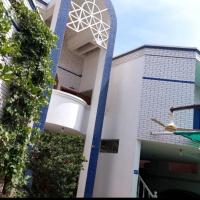 Motel Paradise inn, hotel dicht bij: Luchthaven Bahawalpur - BHV, Bahawalpur