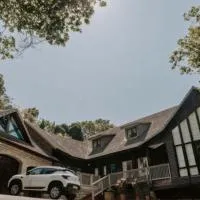 “Fyndraai” the home away from home: Gillitts şehrinde bir otel