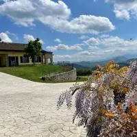 Villa Cavalieri in Vedriano, hotel en Roncovetro