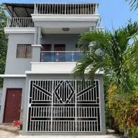 Casa Linda - 10 mins from Beach & Lagoon with AC & Free Parking, hotel i Payita