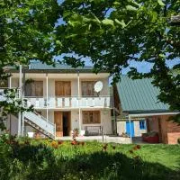 UBISA - Family Guesthouse, hotelli kohteessa Ubisi