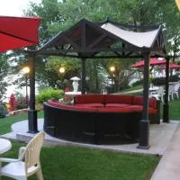 River Terrace Inn، فندق في غرين ريفر