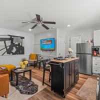 East Passyunk Trendy Apartment