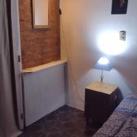 Monoambiente interno en Trelew, hotel near Almirante Marcos A. Zar Airport - REL, Trelew