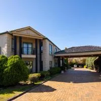 Gateway on Monash, hotel i Clayton North