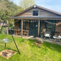 Cosy cottage and lodge, near York