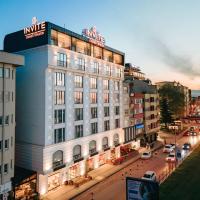 Invite Hotel Corner Trabzon، فندق في وسط مدينة ترابزون، طرابزون