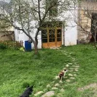 Staré děkanství, hotel a Úterý