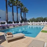 Le Jardin de Babylone Résidence Festive & Naturiste "réservé aux couples uniquement" โรงแรมในกัปดากด์
