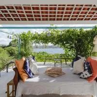 Casa da Estrelinha - Ilha do Ferro, хотел в Gentileza