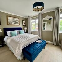 En-suite luxury large bedroom with parking and two tickets to Kew Gardens, hôtel à Kew Gardens (Ville de Richmond)