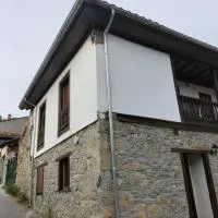 CASA SANTIBAÑEZ DE LA FUENTE, hôtel à Santibáñez de la Fuente