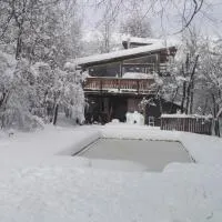 Pinto में, होटल Cabaña Lodge los Coihues VALLE LAS TRANCAS# TERMAS DE CHILLAN#NEVADOS DE CHILLAN