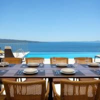 Luxury Villa Penelope with pool at Kerasia, Corfu, hotel in Agnítsini