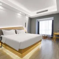Weiming Hotel، فندق في تشنغدو