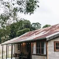 Pickers Hut - A Country Style Featured Dream Stay, хотел в Basket Range