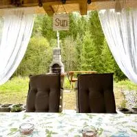 Apartmanovy dům Bublajda، فندق في بوبلافا