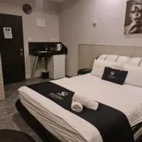 אשדוד מול הים, hotel v mestu Ashdod